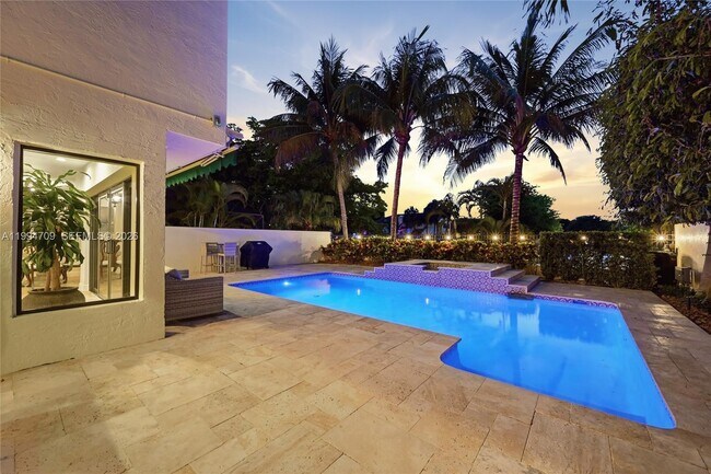 Building Photo - 21944 Town Pl Dr