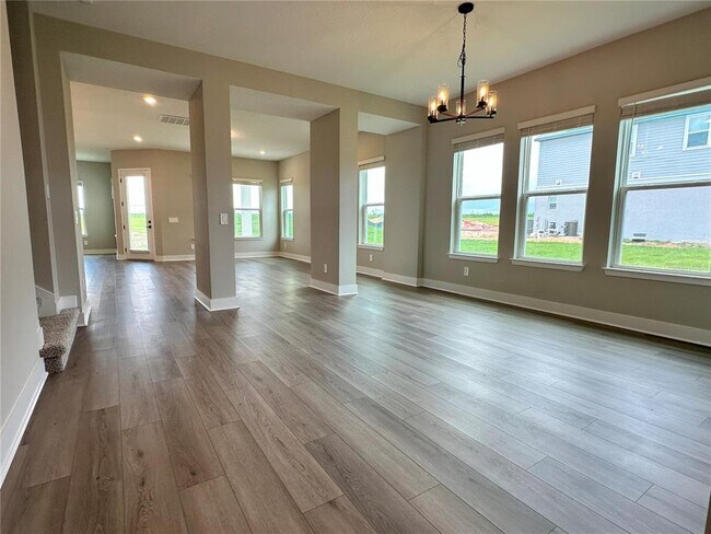 Building Photo - 16477 Silver Brook Wy