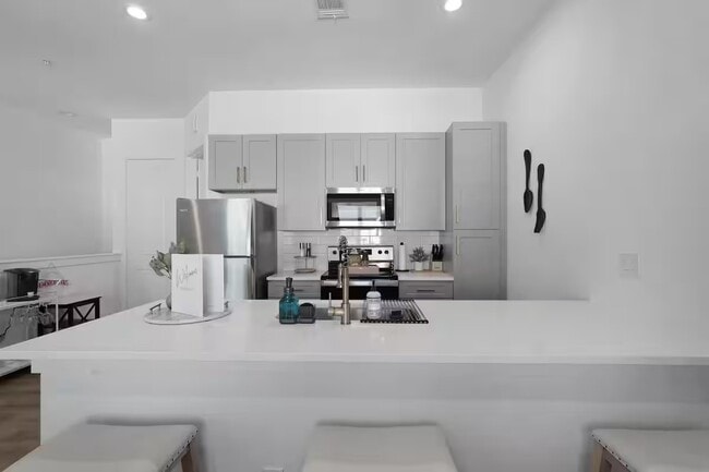 Building Photo - 4615 INDIE HEIGHTS Ln