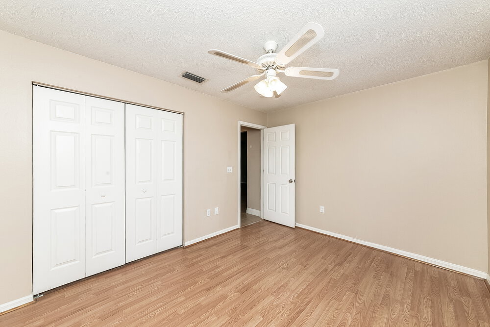 Building Photo - 4208 76th Dr E
