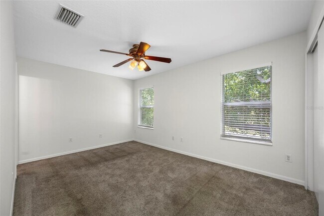 Building Photo - 2537 Harn Blvd