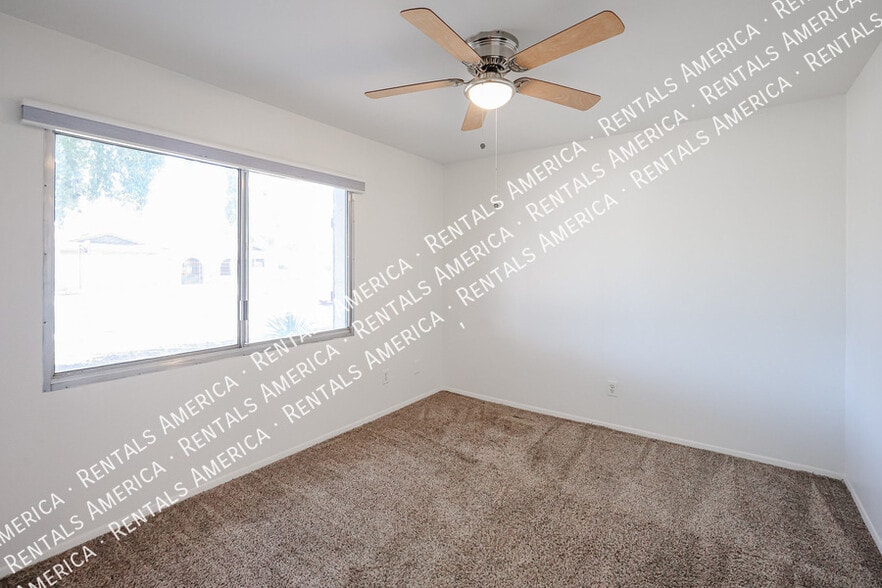 Building Photo - 5214 W Redfield Rd