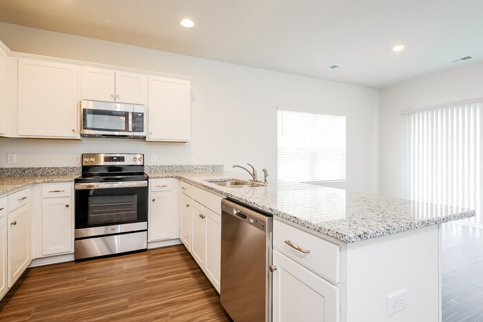 Building Photo - 263 Clydesdale Cir