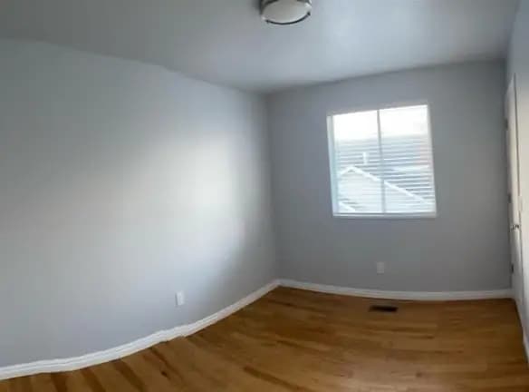 Building Photo - 1041 Cobalt Ln