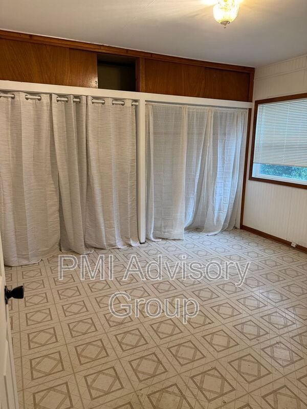 Building Photo - 1219 SW 31st Terrace