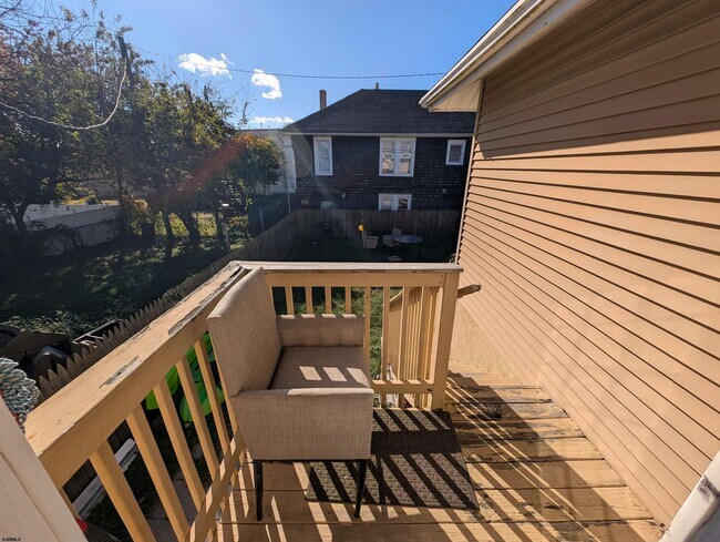 Building Photo - 450 N Connecticut Ave