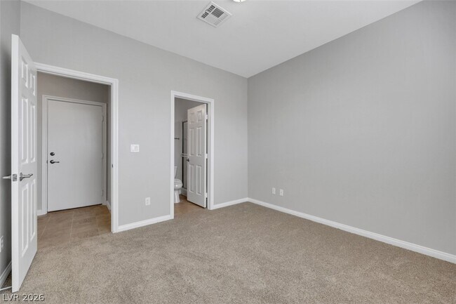 Building Photo - 7987 Home Light St