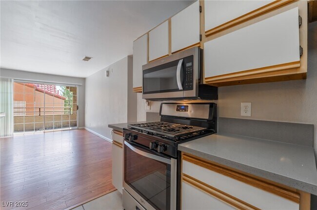 Building Photo - 2200 S Fort Apache Rd