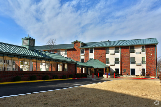 Building Photo - Autumn House