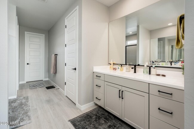Building Photo - 5127 N 183rd Dr