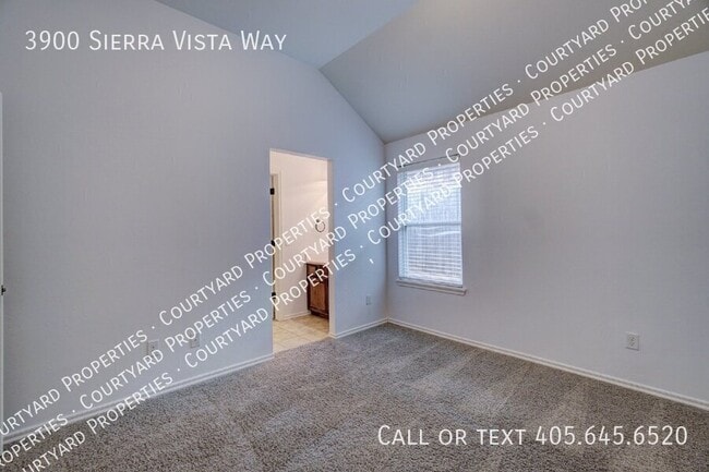 Building Photo - 3900 Sierra Vista Way