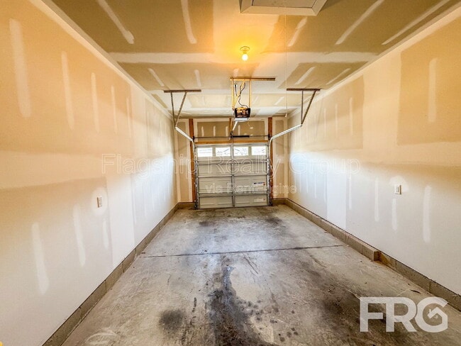 Building Photo - 1507 S Taylor St