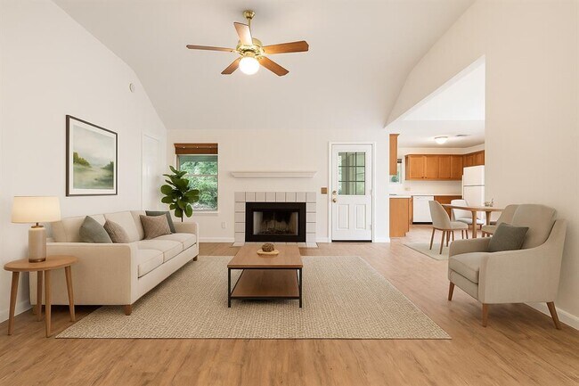 Primary Photo - 13806 Greinert Dr