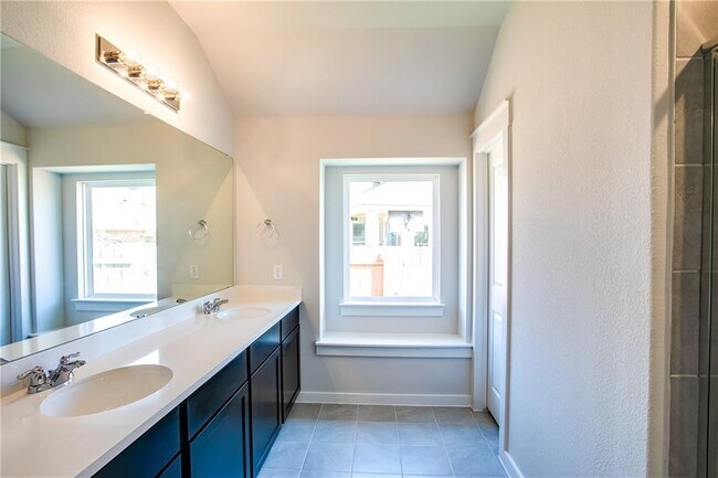 Building Photo - 603 Pheasant Hill Ln