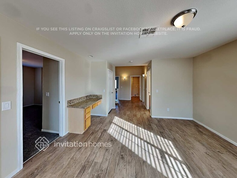 Building Photo - 9496 Santa Fe Rose St