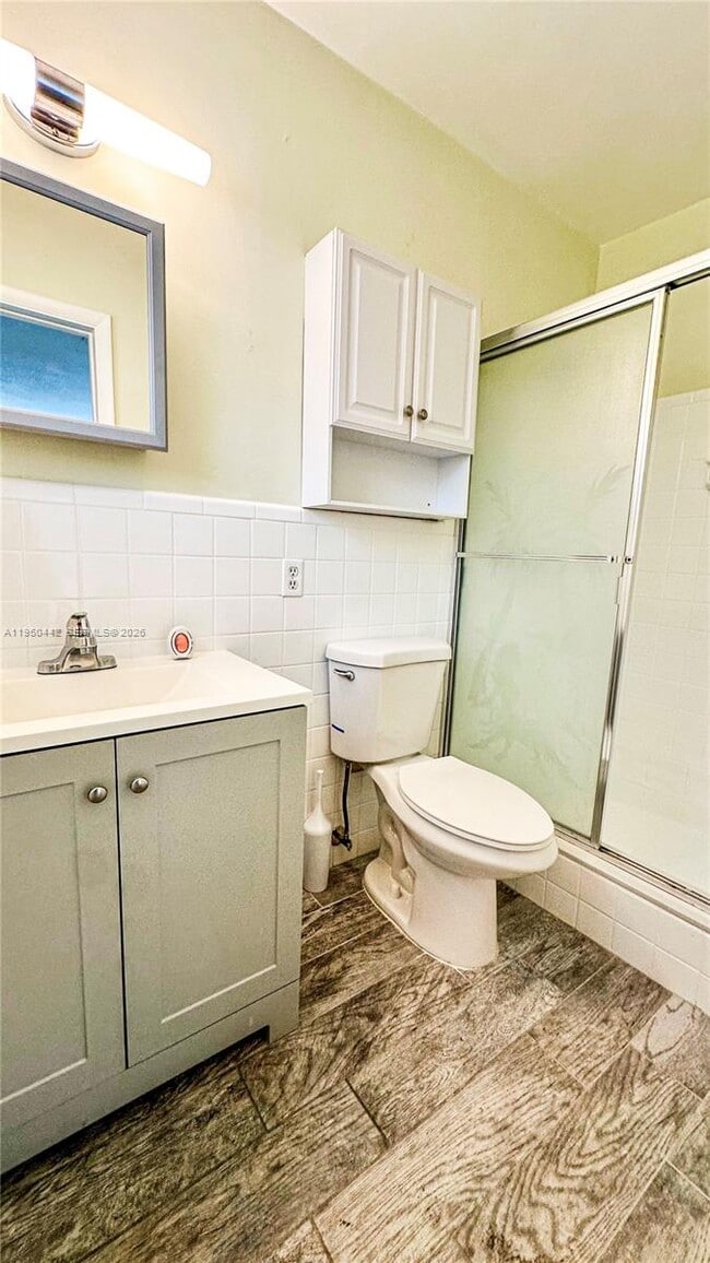 Building Photo - 3515 Van Buren St