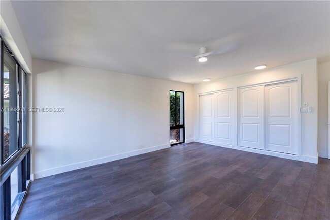 Building Photo - 636 Hibiscus Dr