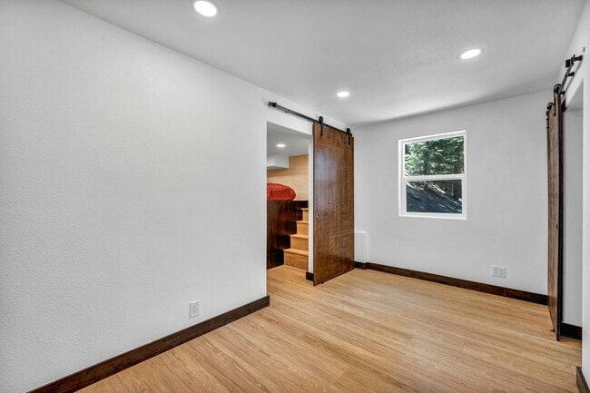 Building Photo - 638 N Martin Dr
