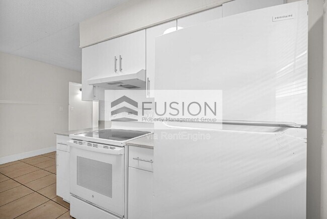 Building Photo - 861 SW 74th Terrace