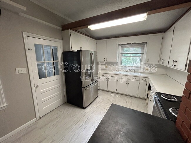 Building Photo - 579 Old Speedway Dr NW