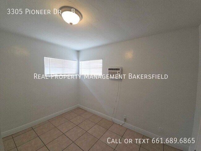 Building Photo - 3305 Pioneer Dr