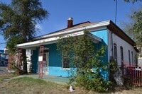 Building Photo - 1416 Victoria St