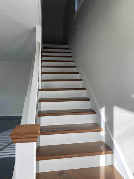 Building Photo - 5325 Avenue R 1/2