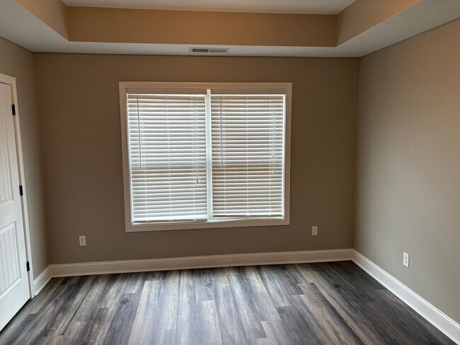 Building Photo - 7013 Golgotha Dr