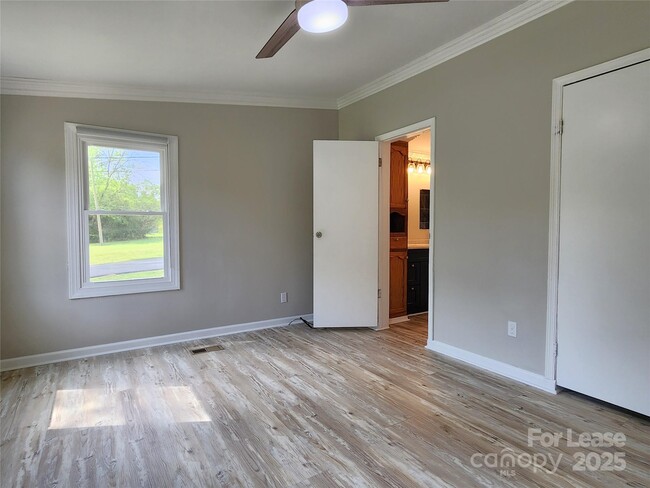 Building Photo - 11790 Troutman Rd