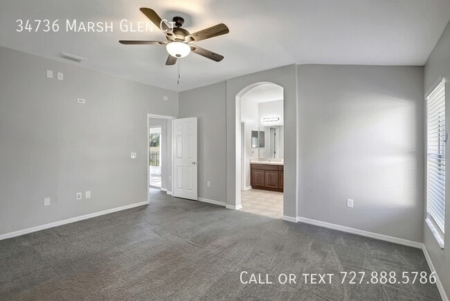 Building Photo - 34736 Marsh Glen Ct