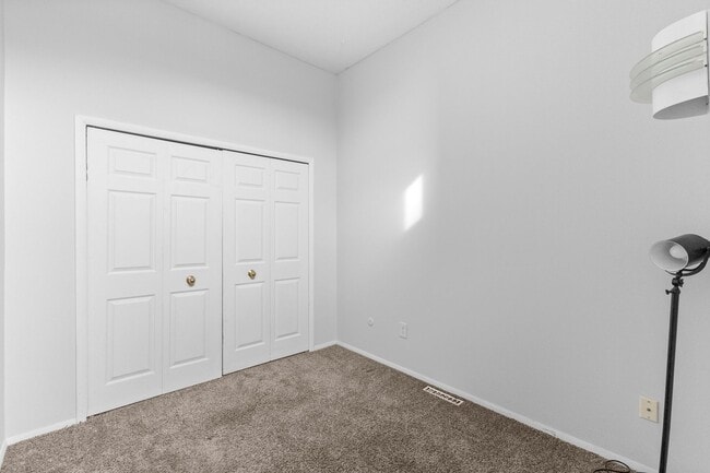 Building Photo - Spacious 3-Bedroom with Private Patio in Westerville