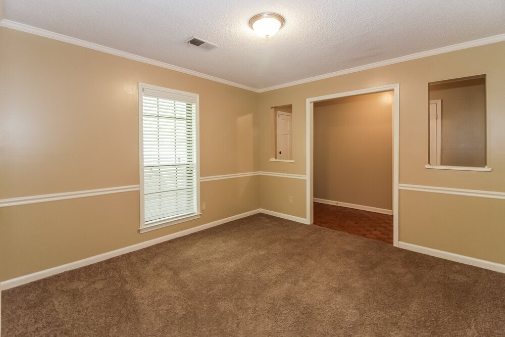 Building Photo - 6708 Henredon Dr