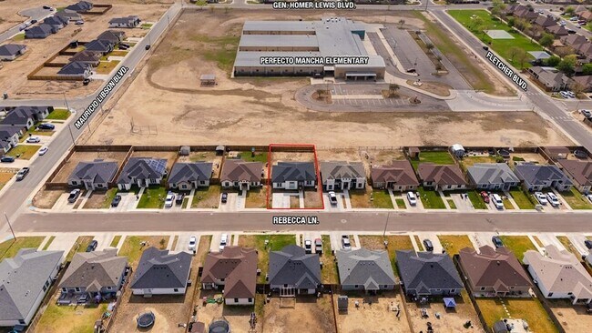 Building Photo - 1817 Rebecca Ln