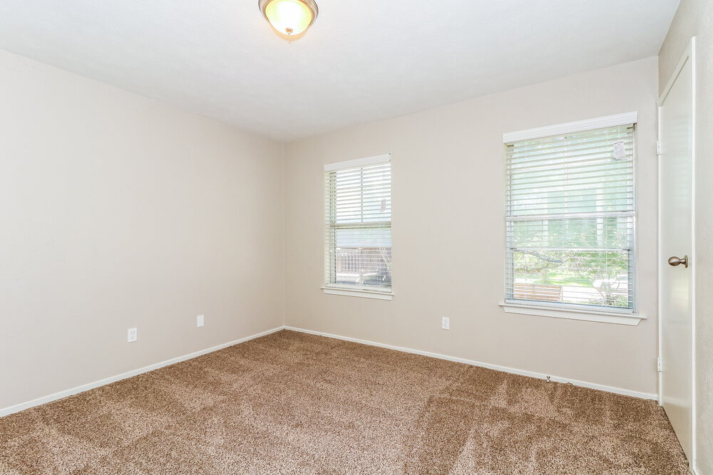 Building Photo - 1113 Heiden Ct