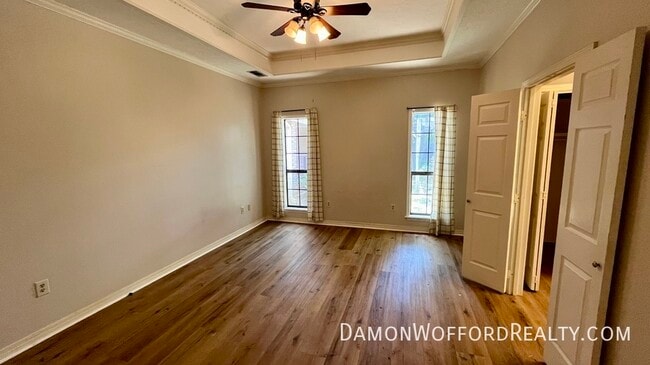 Building Photo - 135 Sunnycrest Dr