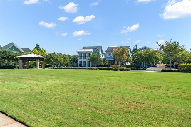 Building Photo - 13833 Behring Ave