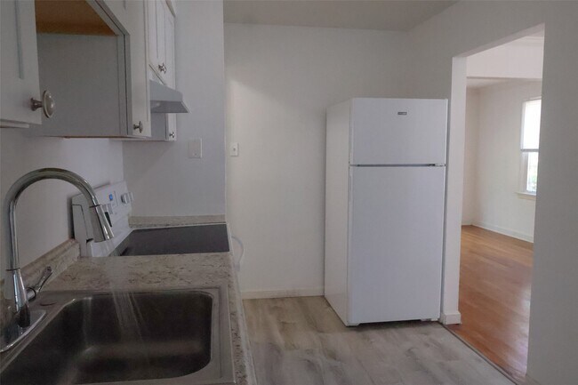 Building Photo - 10522 Byfield Dr