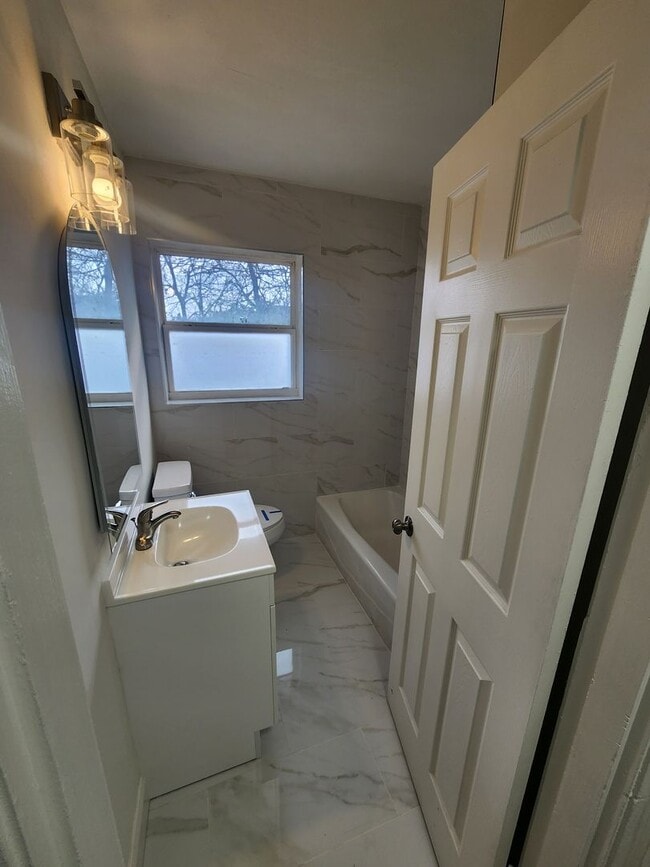 Building Photo - Newly updated 3 bedroom 1.5 bath home for rent with partial finished basement with additional bed...