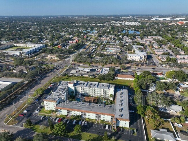 Building Photo - 801 83rd Ave N