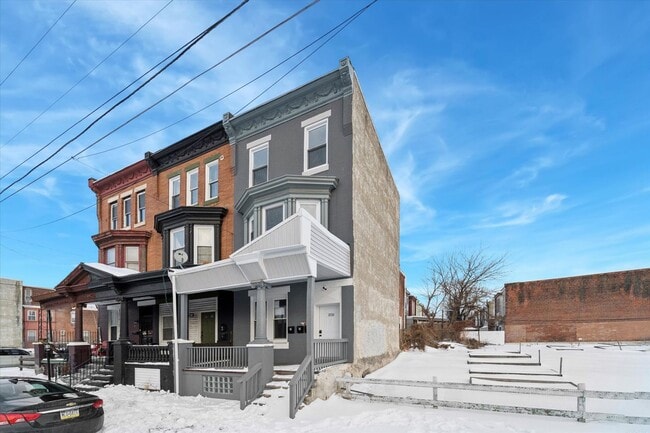 Building Photo - 2733 N 13th St