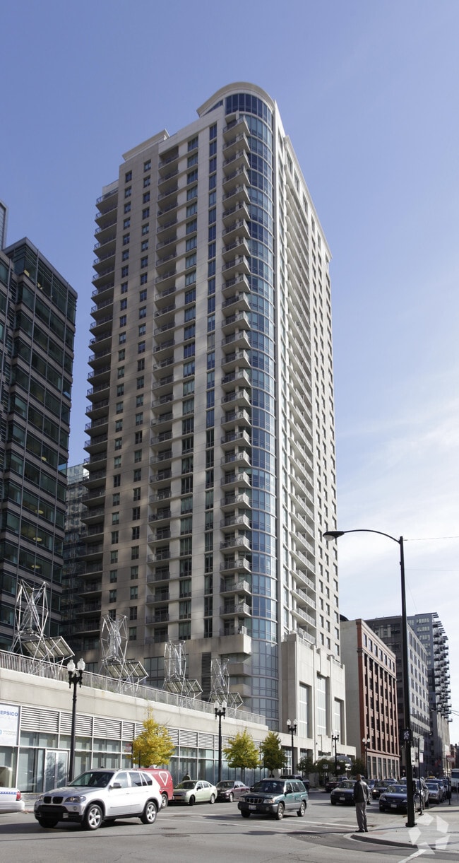 Building Photo - Park Alexandria Condominiums