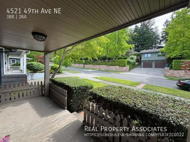 Building Photo - 4521 49th Ave NE