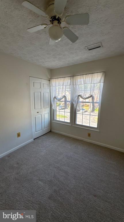 Building Photo - 709 Pine Drift Dr