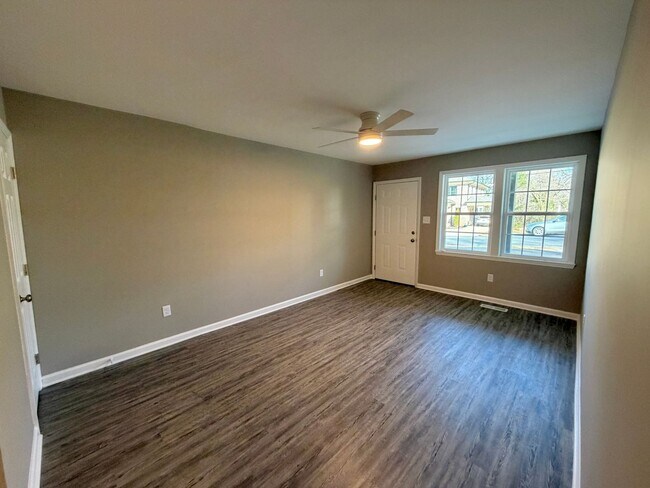 Building Photo - S Mulberry Duplex