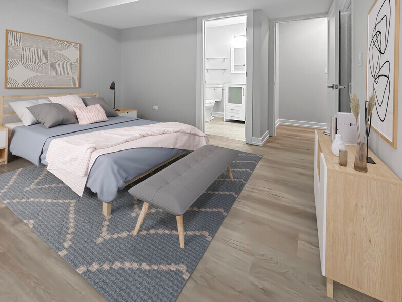 Building Photo - 1328 N Maplewood Ave