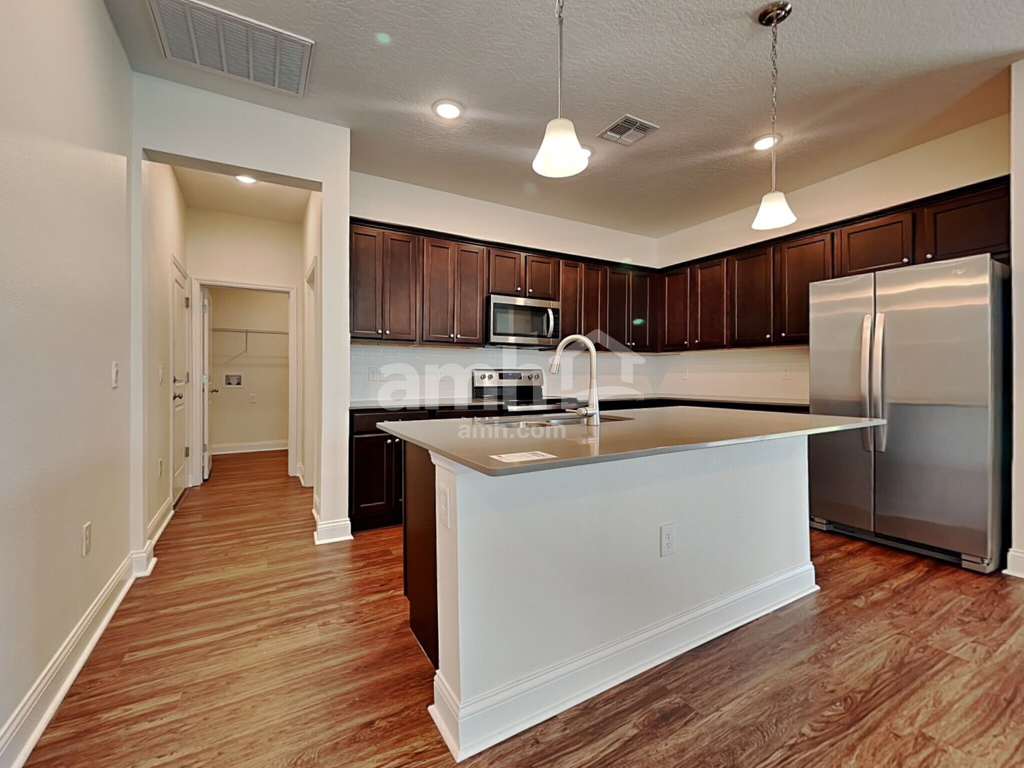 Building Photo - 954 Summer Stone Lp