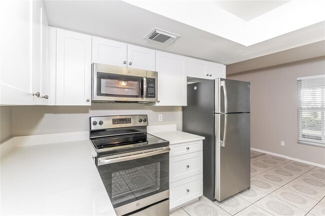 Building Photo - 353 Florida Pkwy