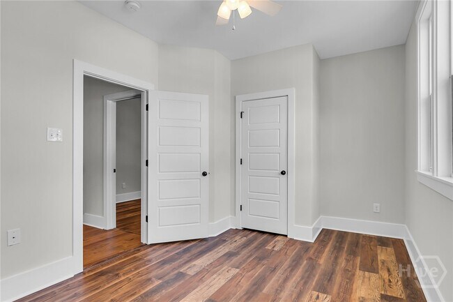 Building Photo - 3223 Bannon Ave