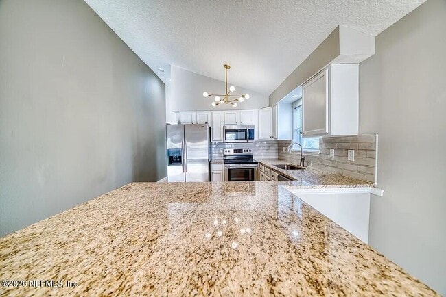 Building Photo - 259 Riberia St