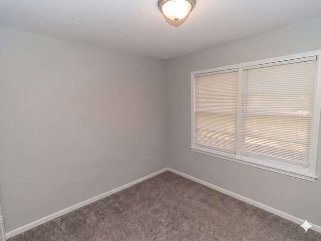 Building Photo - 3 Bed 1 Bath